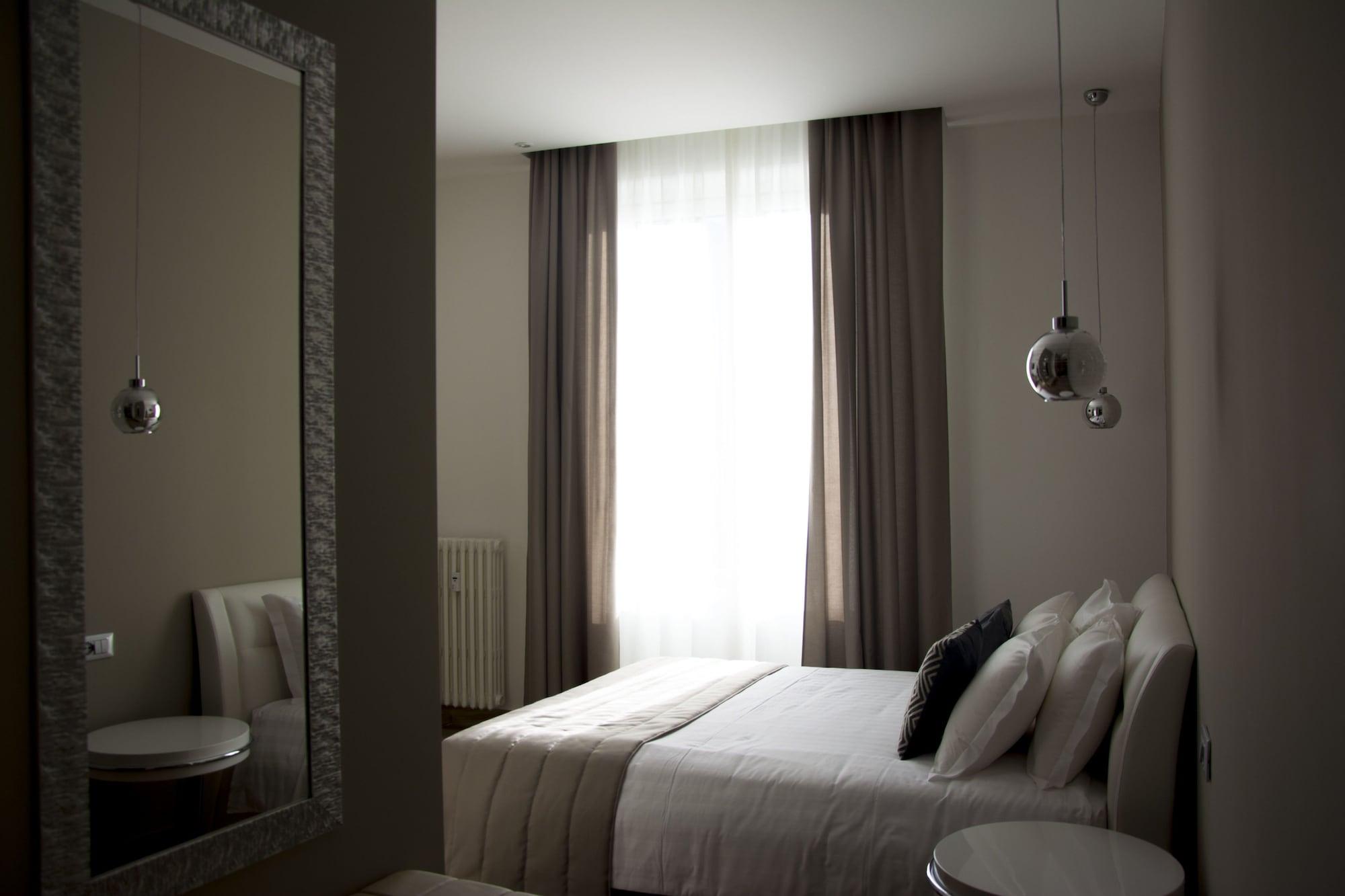 Aparthotel Durini Μιλάνο Εξωτερικό φωτογραφία